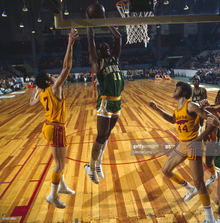 Elvin Hayes San Diego Rockets (1970)